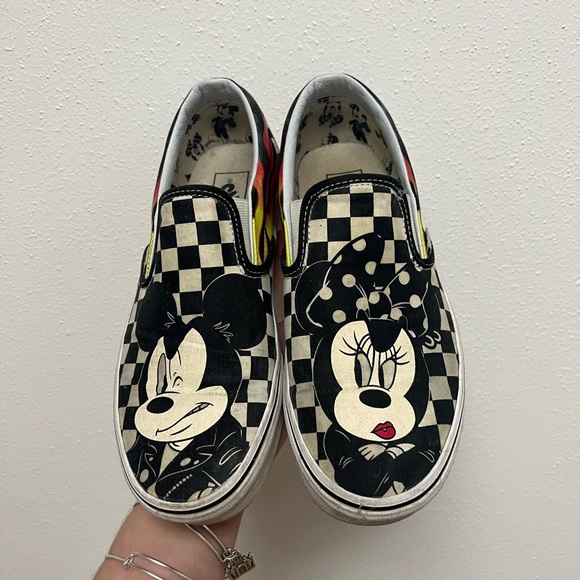 Vans Classic Slip-On Mickey & Minnie Mickey Mouse 90th Anniversary W 8.5 - Picture 6 of 9